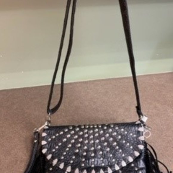 Leather with fringe purse - Picture 2 of 2